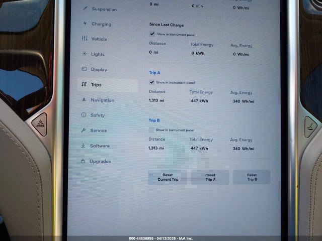 2013 Tesla Model S Performance მანქანა იყიდება აუქციონზე, vin: 5YJSA1DP8DFP05798, აუქციონის ნომერი: 44836995