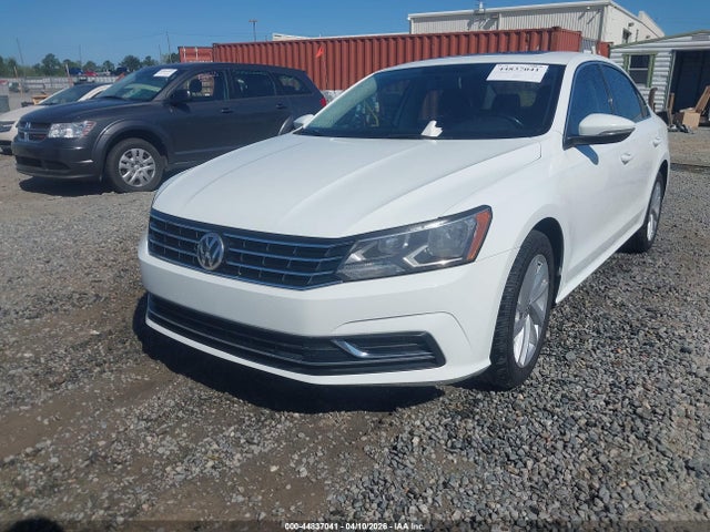 44837041 :رقم المزاد ، 1VWBA7A37JC006236 vin ، 2018 Volkswagen Passat 2.0t Se مزاد بيع