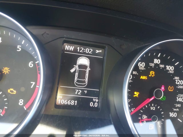 44837041 :رقم المزاد ، 1VWBA7A37JC006236 vin ، 2018 Volkswagen Passat 2.0t Se مزاد بيع