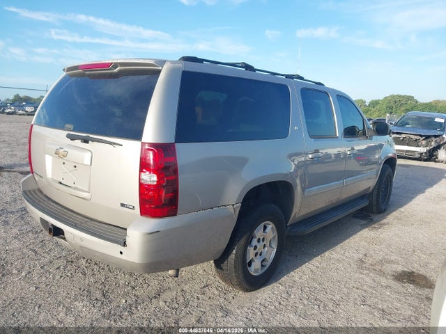 Продажа на аукционе авто 2007 Chevrolet Suburban 1500 Lt, vin: 3GNFC16047G150382, номер лота: 44837046