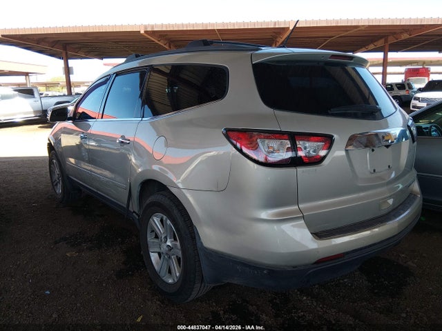 1GNKRHKD2EJ114443 Chevrolet Traverse 2lt