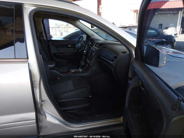 1GNKRHKD2EJ114443 Chevrolet Traverse 2lt