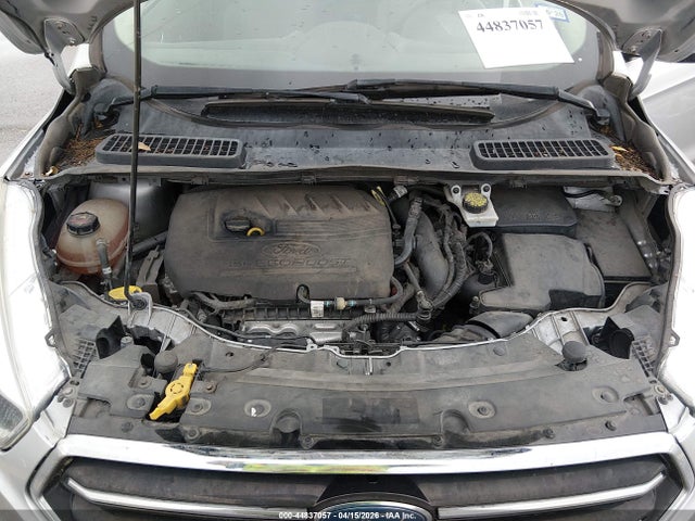 1FMCU0GD6JUB29036 Ford ESCAPE SE