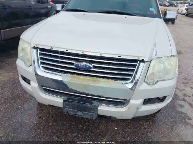 Продажа на аукционе авто 2006 Ford Explorer Limited, vin: 1FMEU65886UB30262, номер лота: 44837059