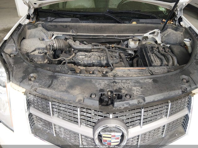 44837067 :رقم المزاد ، 3GYFNDEY7BS644652 vin ، 2011 Cadillac Srx Luxury Collection مزاد بيع