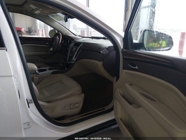 44837067 :رقم المزاد ، 3GYFNDEY7BS644652 vin ، 2011 Cadillac Srx Luxury Collection مزاد بيع