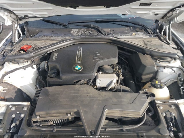 44837084 :رقم المزاد ، WBA8E9G56GNT83530 vin ، 2016 Bmw 328i مزاد بيع