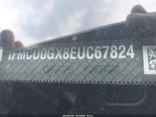 1FMCU0GX8EUC67824 Ford ESCAPE SE