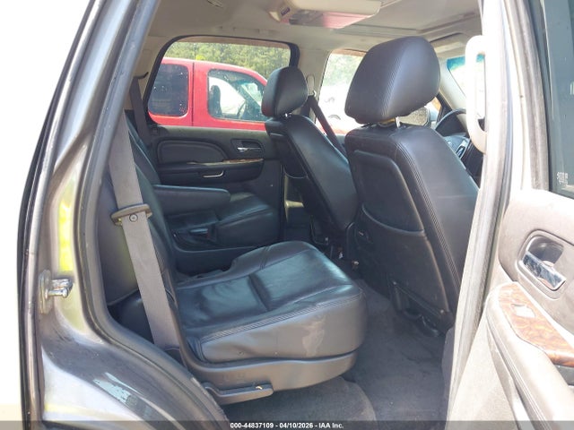 44837109 :رقم المزاد ، 1GKS2EEF5CR235785 vin ، 2012 Gmc Yukon Denali مزاد بيع