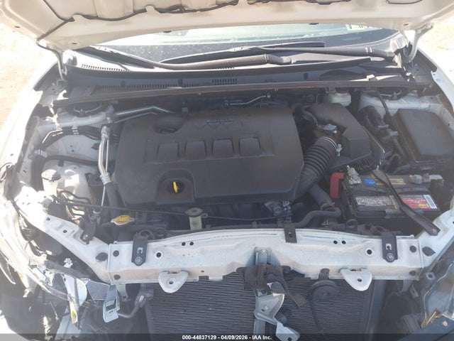 2017 TOYOTA COROLLA 5YFBURHE8HP616516 Photo 9
