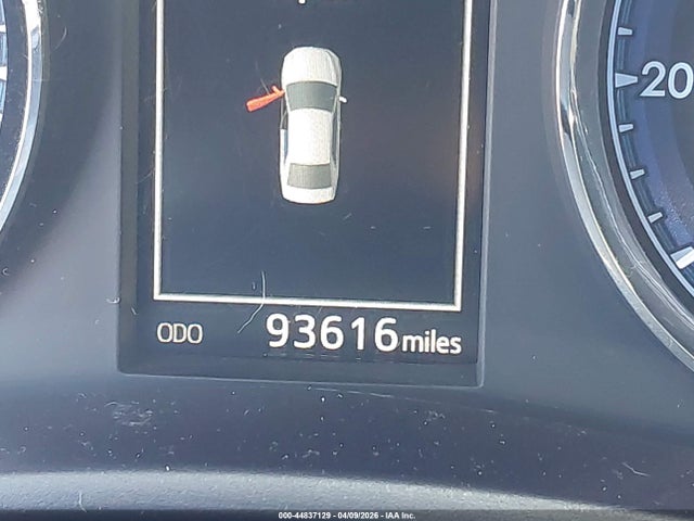 5YFBURHE8HP616516 Toyota COROLLA SE