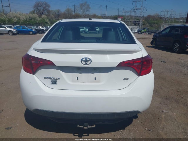 Toyota COROLLA SE 2017 5YFBURHE8HP616516 Image 17