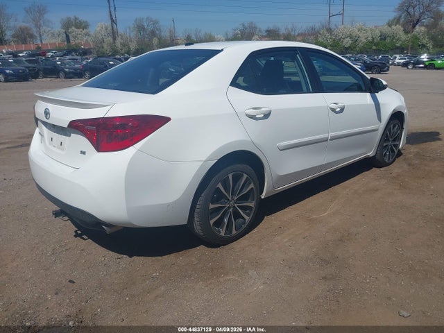 2017 TOYOTA COROLLA 5YFBURHE8HP616516 Photo 3