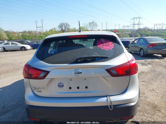 JN1BJ1CP2KW525424 Nissan Rogue Sport S