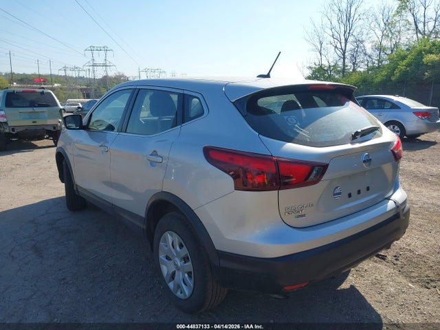 JN1BJ1CP2KW525424 Nissan Rogue Sport S