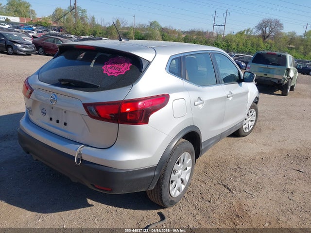 JN1BJ1CP2KW525424 Nissan Rogue Sport S