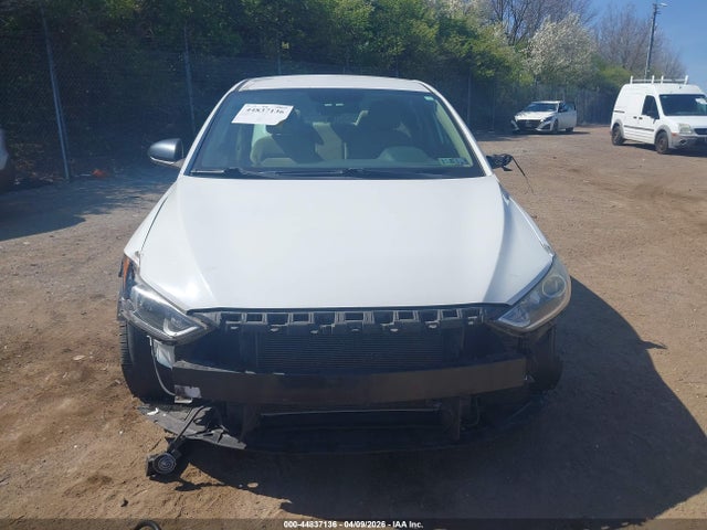 Hyundai ELANTRA SE 2017 5NPD84LF9HH080639 Image 13