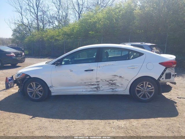 Hyundai ELANTRA SE 2017 5NPD84LF9HH080639 Image 15