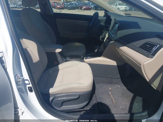 Hyundai ELANTRA SE 2017 5NPD84LF9HH080639 Image 5