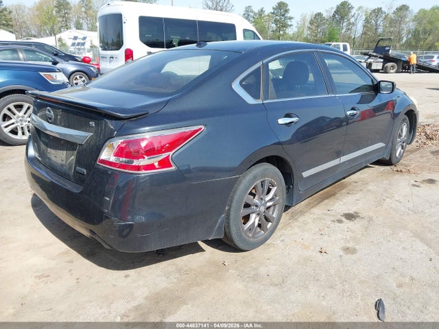 Nissan Altima 2.5 S 2015 1N4AL3AP6FC490658 Image 4