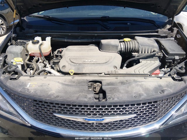 2019 Chrysler Pacifica Touring L Plus მანქანა იყიდება აუქციონზე, vin: 2C4RC1EG9KR509541, აუქციონის ნომერი: 44837157
