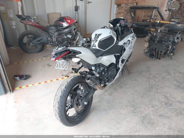 ML5EXGG17SDA59631 Kawasaki EX500