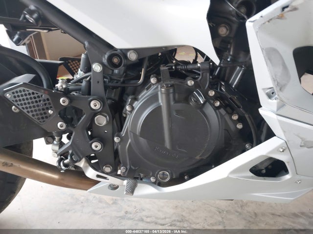 ML5EXGG17SDA59631 Kawasaki EX500