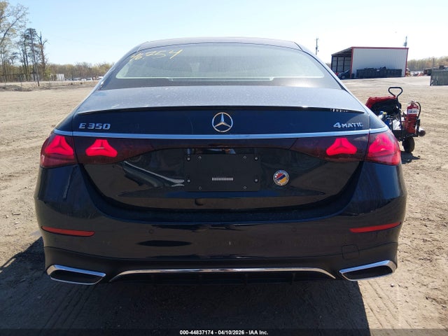 44837174 :رقم المزاد ، W1KLF4HB8TA262815 vin ، 2026 Mercedes-benz E 350 مزاد بيع