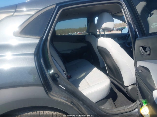 Продаж на аукціоні авто 2022 Hyundai Kona Sel, vin: KM8K6CAB1NU807387, номер лоту: 44837176