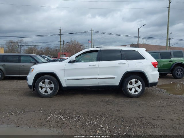 Продажа на аукционе авто 2013 Jeep Grand Cherokee Laredo, vin: 1C4RJFAG4DC583549, номер лота: 44837178