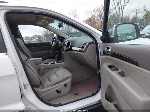 Продажа на аукционе авто 2013 Jeep Grand Cherokee Laredo, vin: 1C4RJFAG4DC583549, номер лота: 44837178