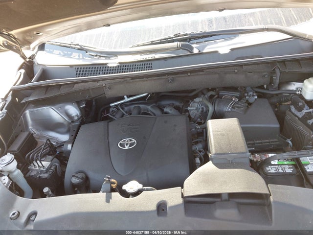Продаж на аукціоні авто 2017 Toyota Highlander Le Plus, vin: 5TDBZRFH3HS475845, номер лоту: 44837198