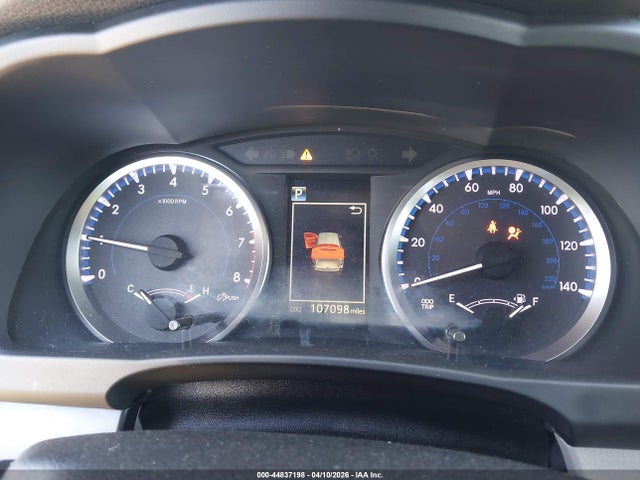 Продаж на аукціоні авто 2017 Toyota Highlander Le Plus, vin: 5TDBZRFH3HS475845, номер лоту: 44837198