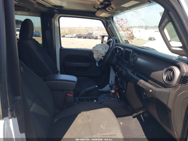 44837254 :رقم المزاد ، 1C4HJXAG1PW598188 vin ، 2023 Jeep Wrangler 2-door Willys Sport 4x4 مزاد بيع