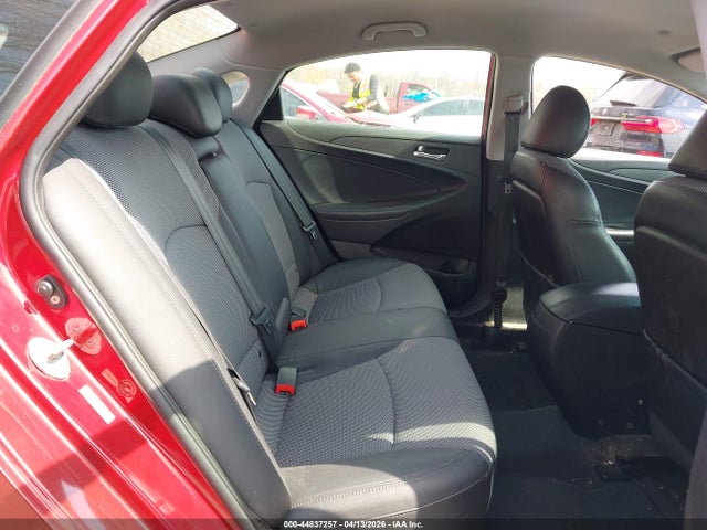 44837257 :رقم المزاد ، 5NPEC4AC4BH121164 vin ، 2011 Hyundai Sonata Se مزاد بيع
