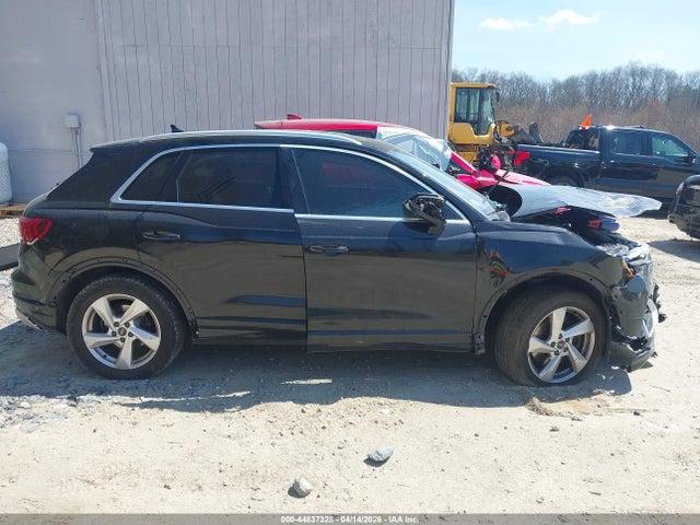 Продаж на аукціоні авто 2021 Audi Q3 Premium 40 Tfsi Quattro Tiptronic, vin: WA1AUCF36M1098117, номер лоту: 44837328