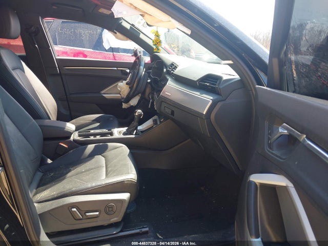 Продаж на аукціоні авто 2021 Audi Q3 Premium 40 Tfsi Quattro Tiptronic, vin: WA1AUCF36M1098117, номер лоту: 44837328