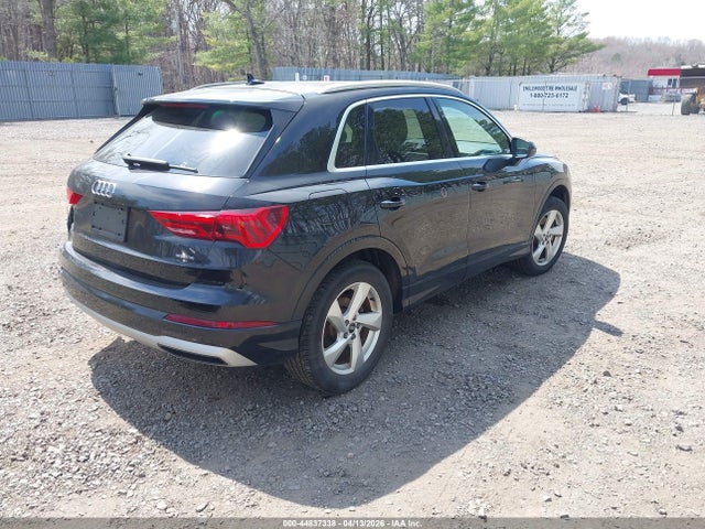 2021 Audi Q3 Premium 40 Tfsi Quattro Tiptronic მანქანა იყიდება აუქციონზე, vin: WA1AUCF3XM1096998, აუქციონის ნომერი: 44837338