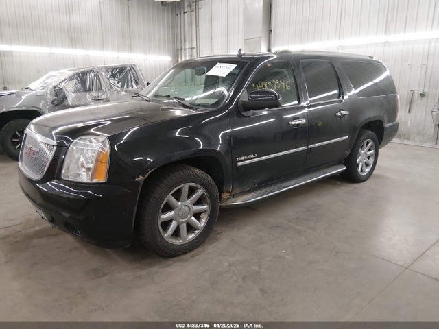 44837346 :رقم المزاد ، 1GKS2MEF4BR369261 vin ، 2011 Gmc Yukon Xl 1500 Denali مزاد بيع