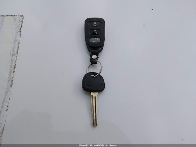 5NPD84LFXJH395102 Hyundai ELANTRA SEL