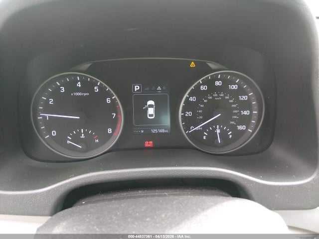 5NPD84LFXJH395102 Hyundai ELANTRA SEL