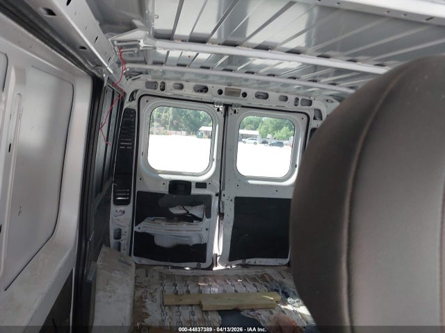 Продажа на аукционе авто 2021 Ram Promaster 2500 Low Roof 136 Wb, vin: 3C6LRVVG7ME529682, номер лота: 44837389