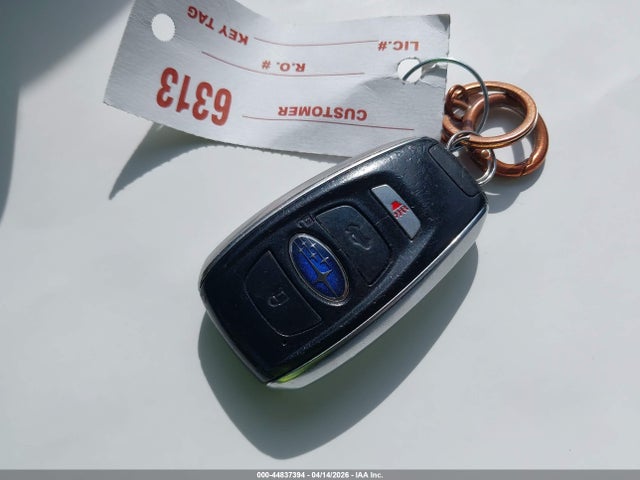 2019 Subaru Outback 3.6r Limited მანქანა იყიდება აუქციონზე, vin: 4S4BSENC1K3330312, აუქციონის ნომერი: 44837394