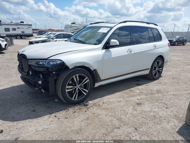 2021 Bmw X7 Xdrive40i მანქანა იყიდება აუქციონზე, vin: 5UXCW2C03M9F19100, აუქციონის ნომერი: 44837396