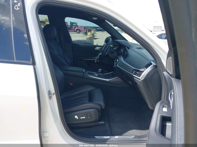 2021 Bmw X7 Xdrive40i მანქანა იყიდება აუქციონზე, vin: 5UXCW2C03M9F19100, აუქციონის ნომერი: 44837396