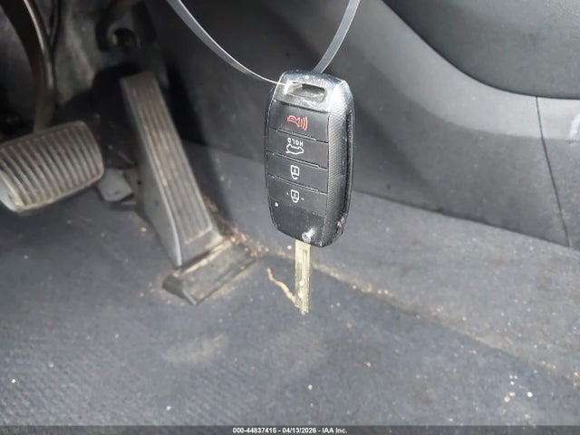 Aukcja sprzedaży 2019 Kia Sorento 2.4l L, vin: 5XYPG4A33KG519776, numer aukcji: 44837415