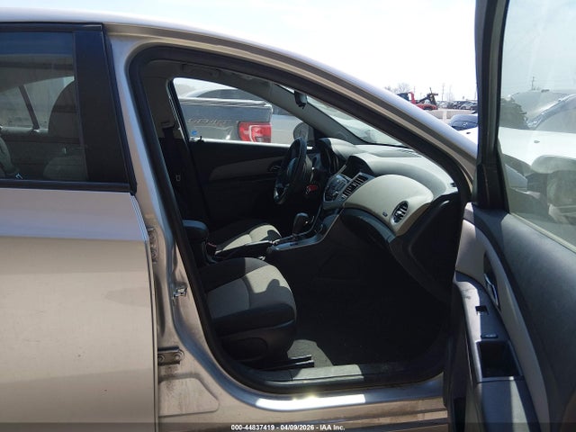Aukcja sprzedaży 2016 Chevrolet Cruze Limited Ls Auto, vin: 1G1PC5SH1G7120597, numer aukcji: 44837419