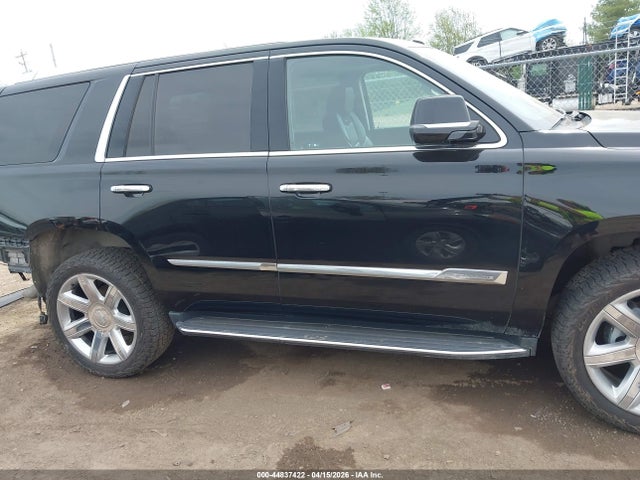 Продажа на аукционе авто 2018 Cadillac Escalade Luxury, vin: 1GYS4BKJ6JR117264, номер лота: 44837422