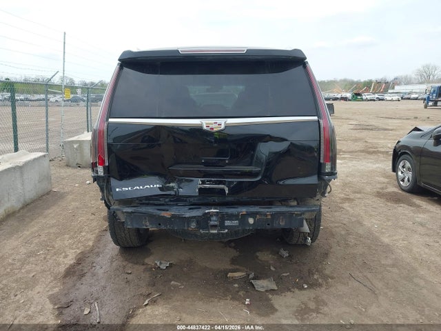 Продажа на аукционе авто 2018 Cadillac Escalade Luxury, vin: 1GYS4BKJ6JR117264, номер лота: 44837422