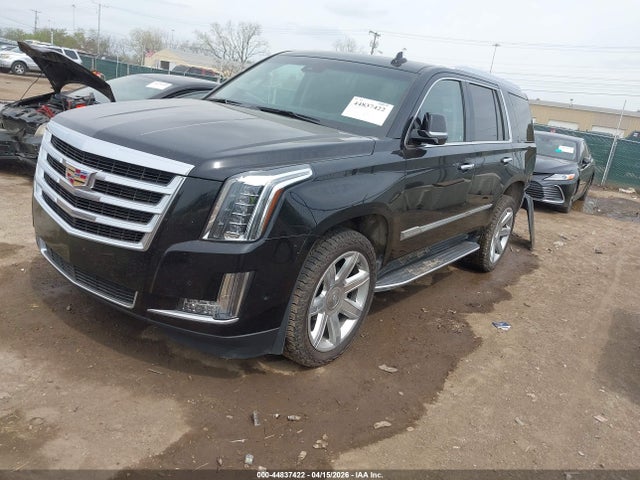 Продажа на аукционе авто 2018 Cadillac Escalade Luxury, vin: 1GYS4BKJ6JR117264, номер лота: 44837422